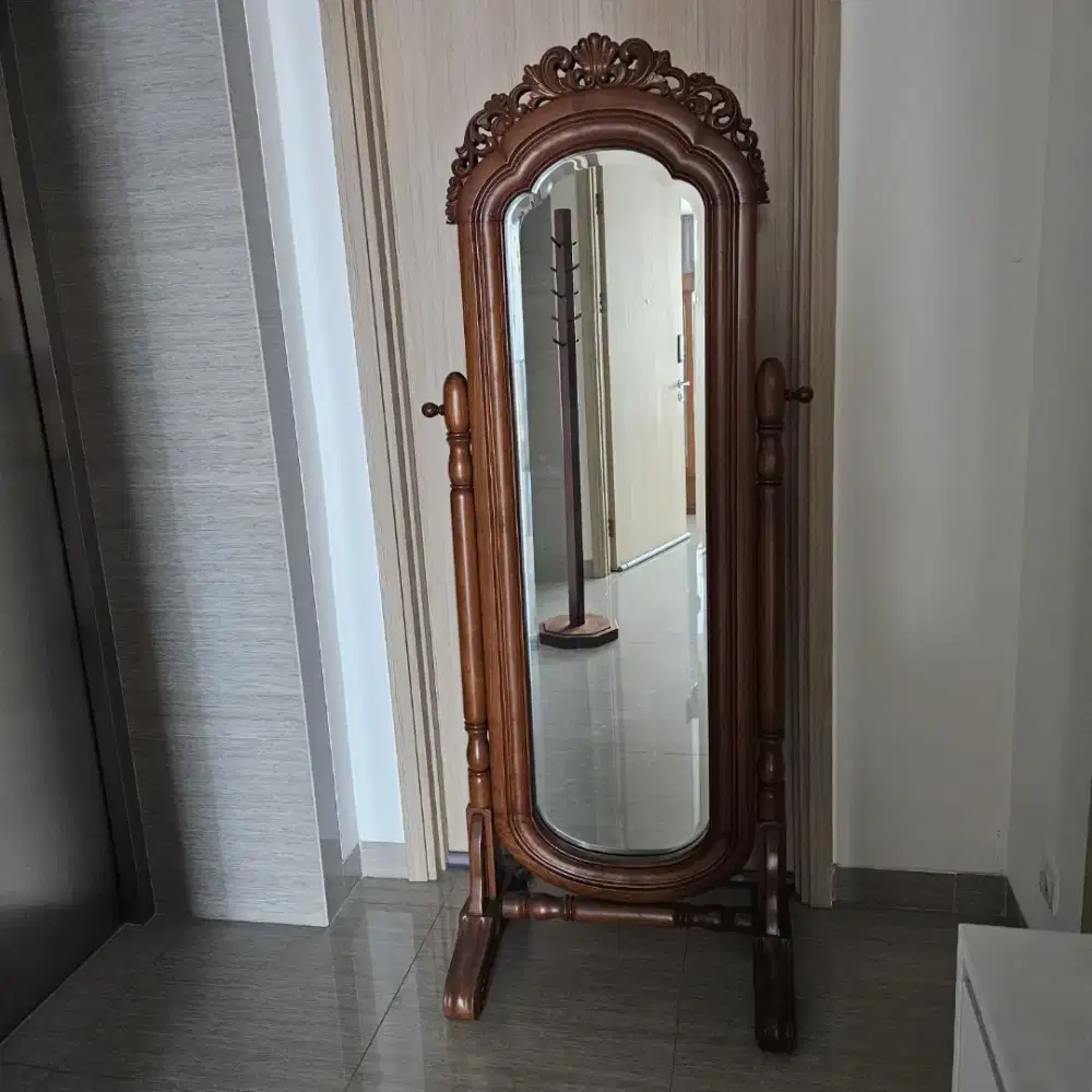 Jual cepat dan murah cermin kayu jati
