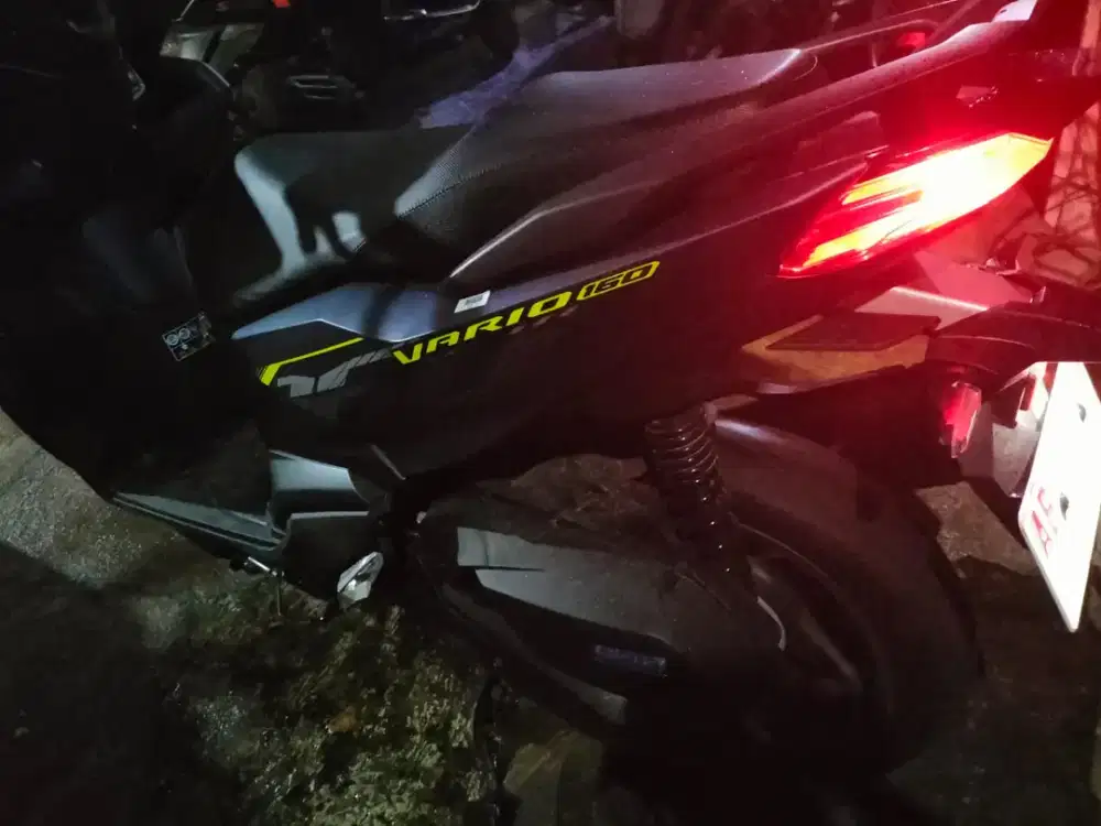 Vario 160 pemakaian satu bulan surat lengkap