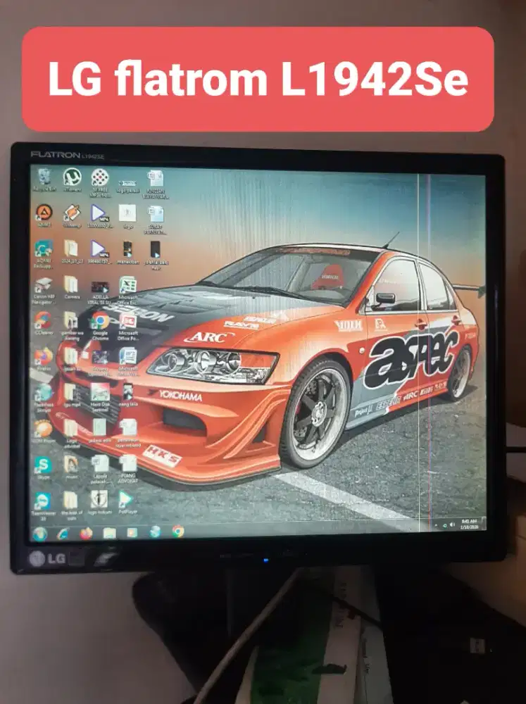 Lcd mobitor LG 19inchi dan 16 inchi minus ya