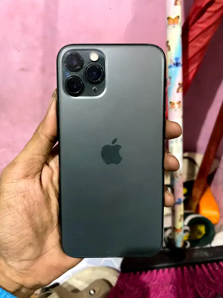 iPhone 11 pro 256