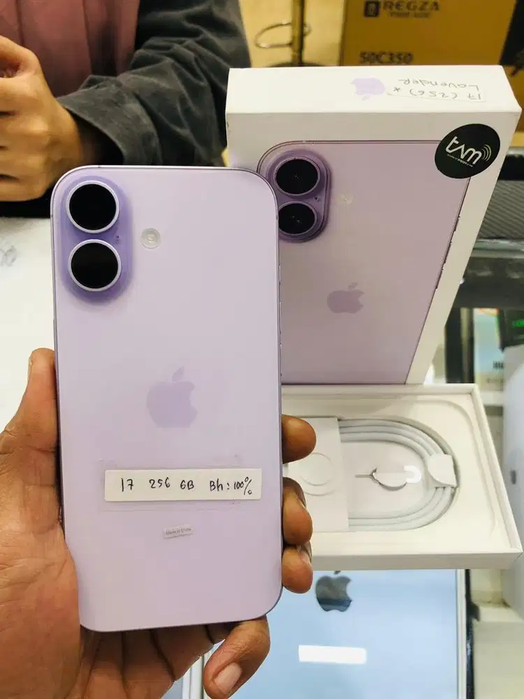 Iphone 17 256gb lavender second garansi ibox