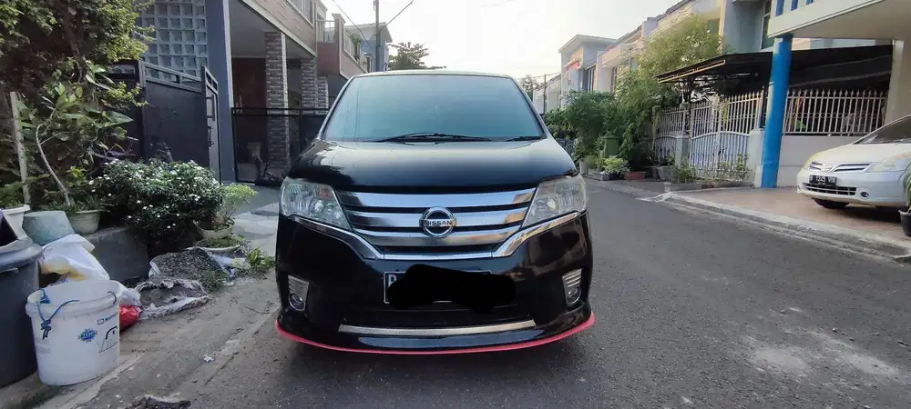 Nissan Serena 2014 Bensin