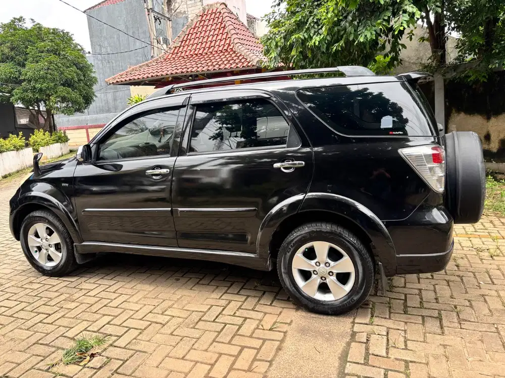 Jual Toyota Rush type S 2011 AT11