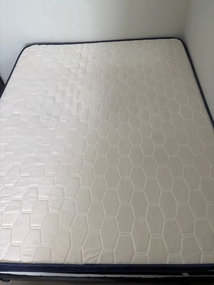 Topper matras orthopedic kondisi 100% , 6 bulan pemakaian