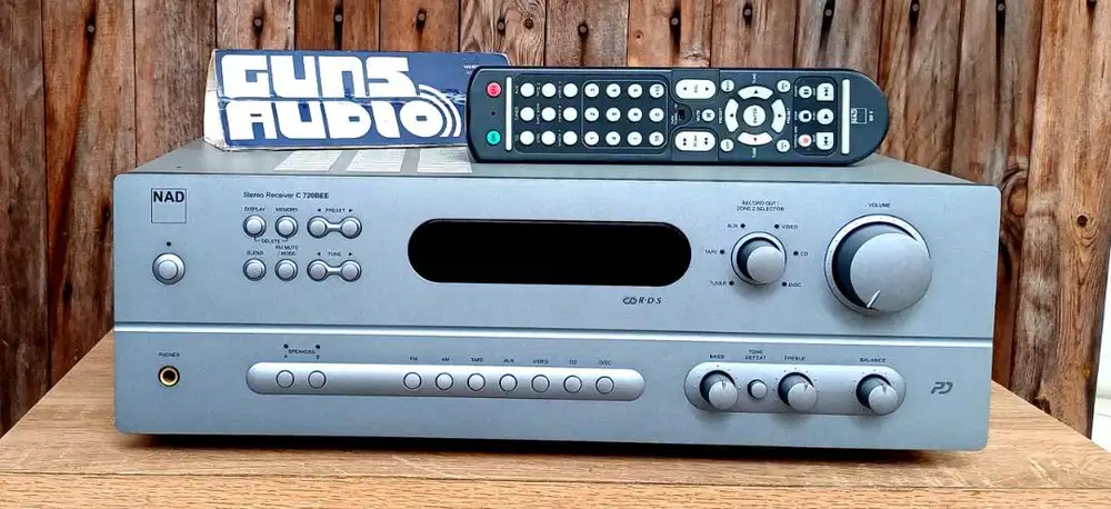 Stereo Receiver NAD C 720BEE