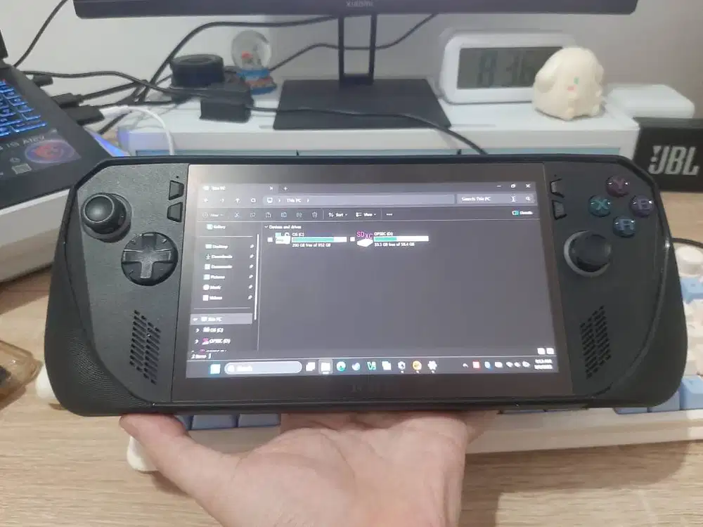 ROG Ally X Z1 Extreme 2024 (RAM 24 GB/1 TB)