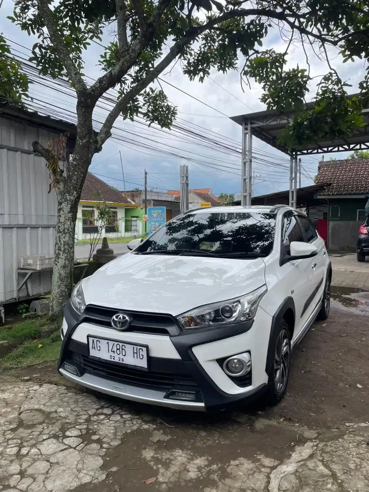 Toyota Yaris TRD sportivo Heykers 2017 Matic(Type tertinggi)