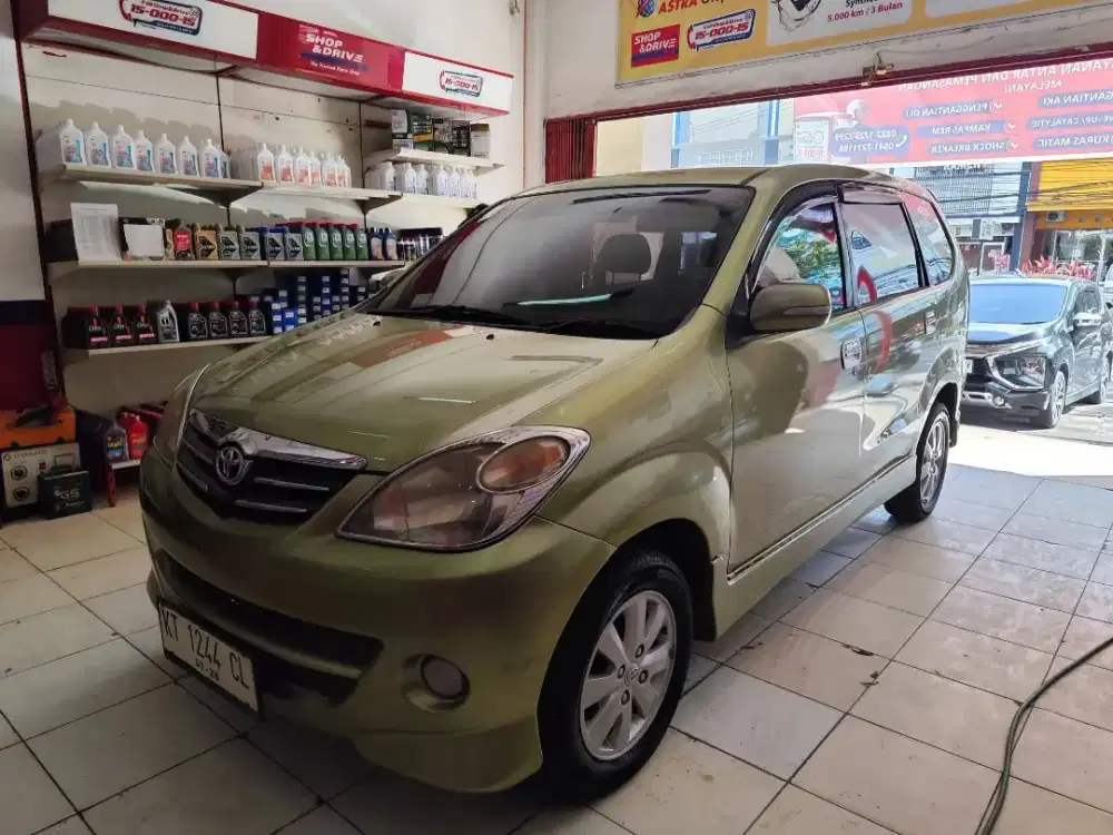 Toyota avanza s matic 2008