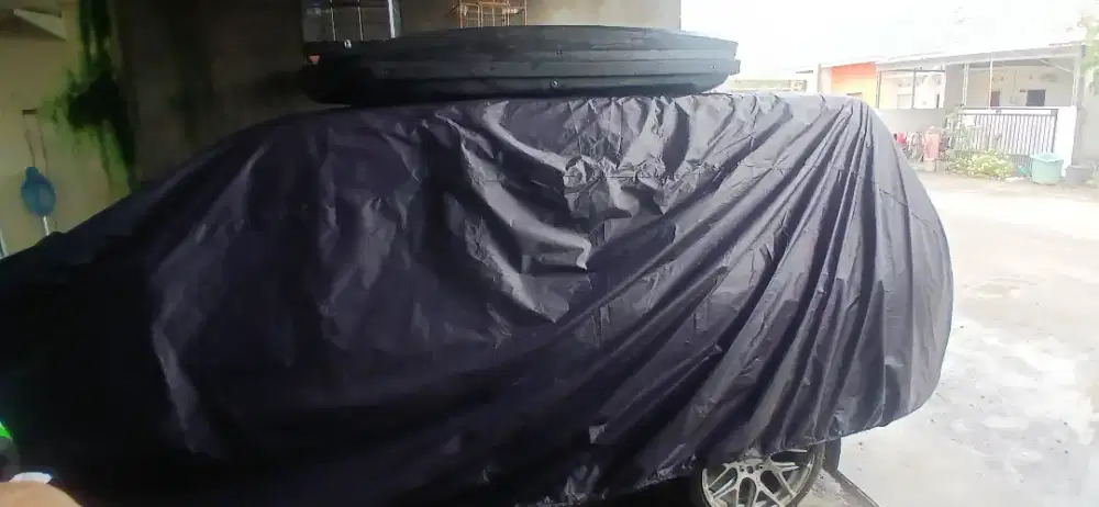 Dijual Roof Box kapasitas 450 L + crosbar