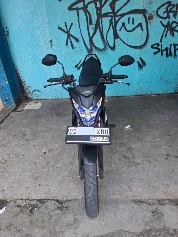 Honda sonic 2023 XBU