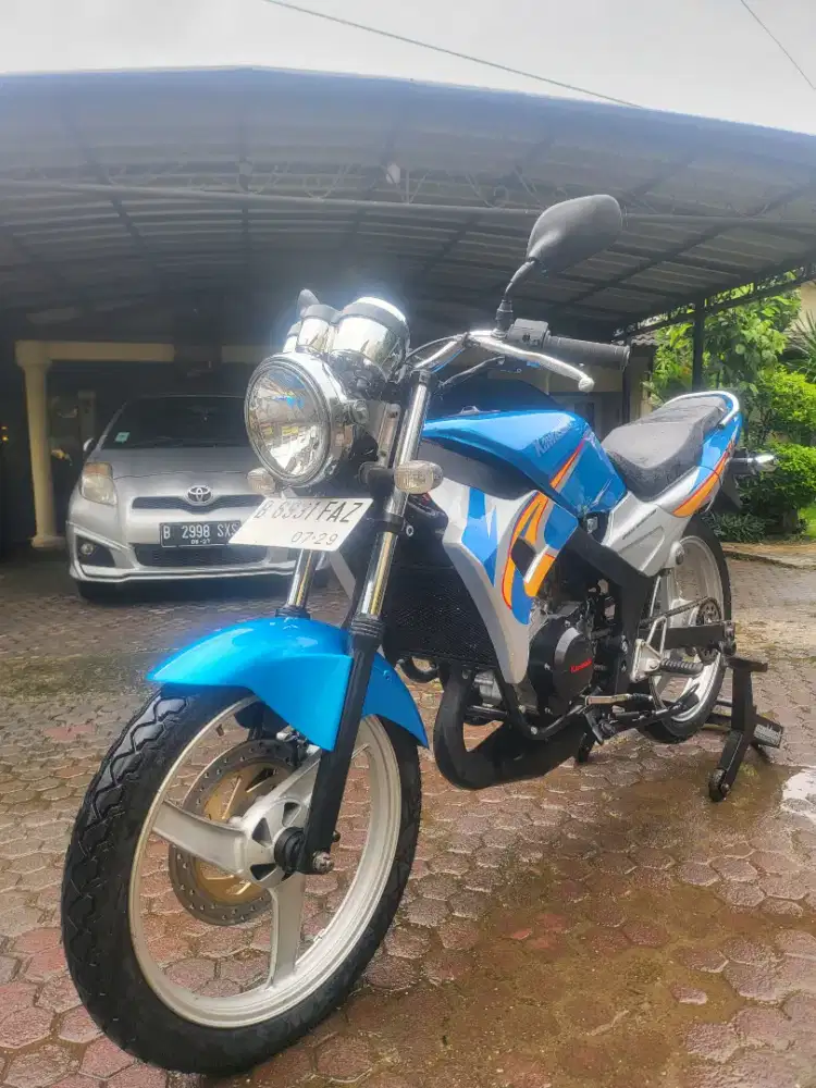 Kawasaki Ninja 150 J KIS 2004 Biru Pajak Hidup Surat Lengkap