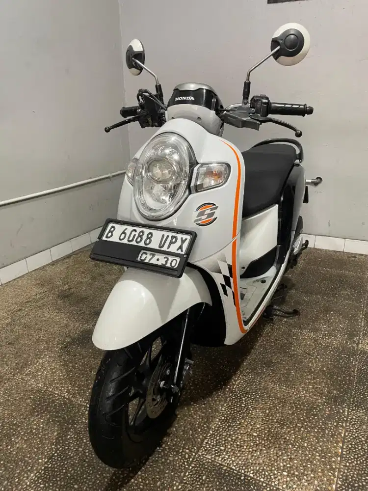 HONDA SCOOPY FI 2018