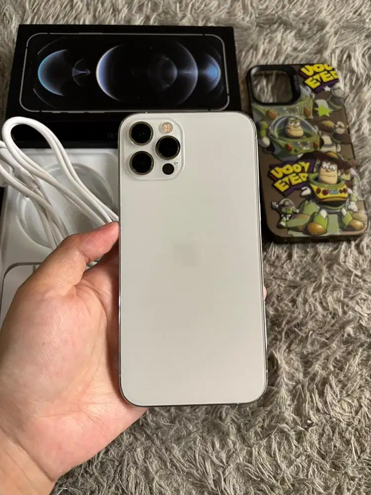 IPhone 12 Pro 256GB Gold Nomines Fullset