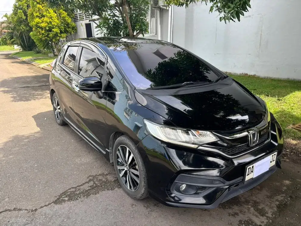 Honda Jazz RS 2018 Des - Black Edition AT