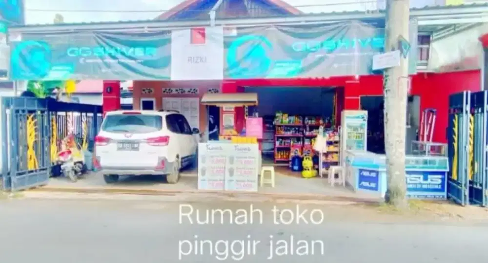 Dijual rumah strategis pinggir jln