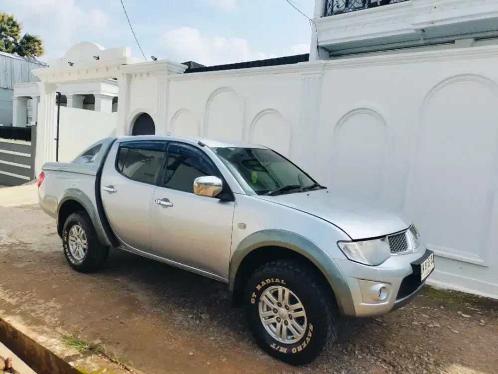 Mitsubishi Triton GLS mt