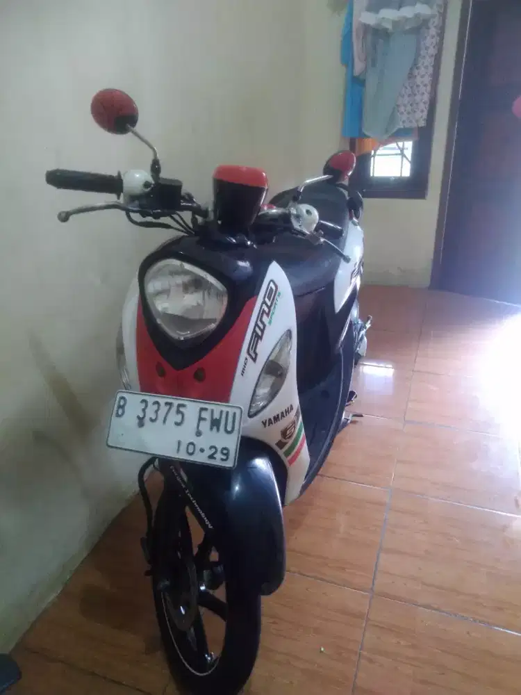 Motor Fino injeksi THN 2014 surat lengkap