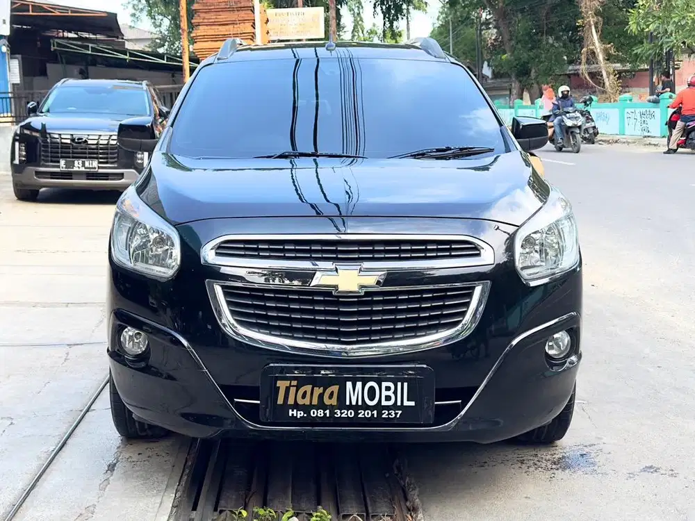 Chevrolet Spin 1.5 LTZ Automatic Th 2015