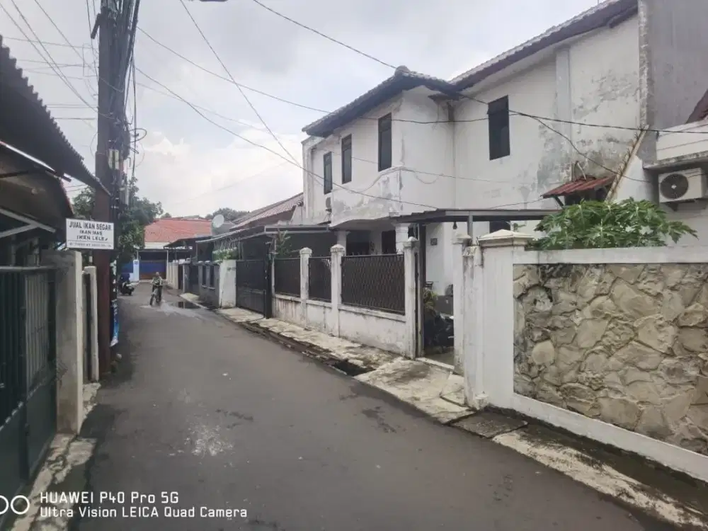 Rumah Strategis Bebas Banjir Lokasi Rancho Indah Jagakarsa Jakarta Selatan