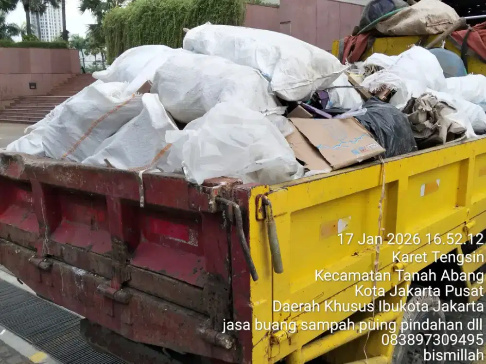 Jasa buang puing dan angkut sampah
