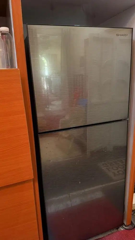 Kulkas SHARP 2 pintu