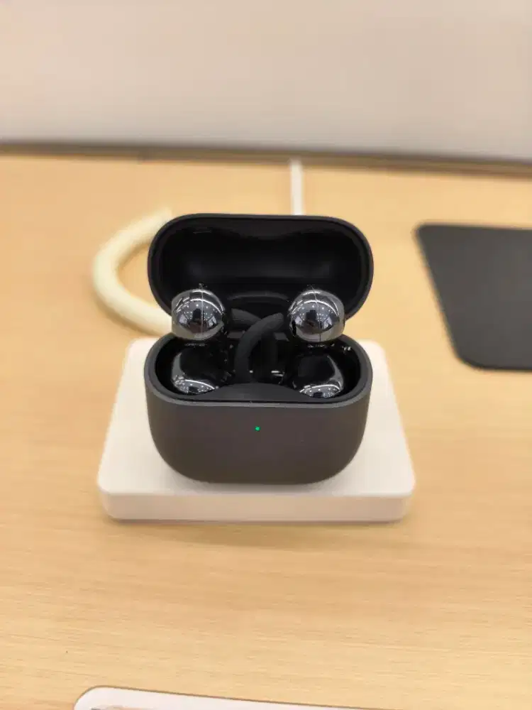 PROMO TERBATAS HUAWEI FREECLIP 2 FREE HUAWEI SMART BAND10