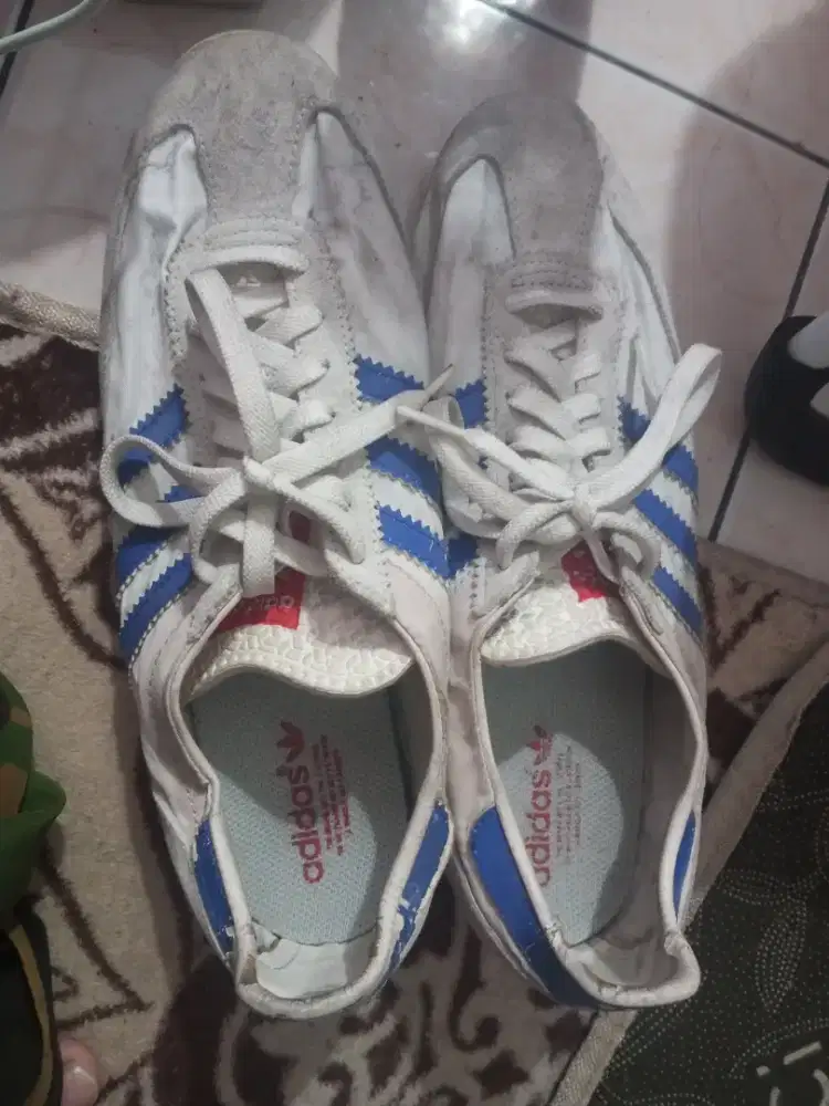 Sepatu casual Adidas original  size 43