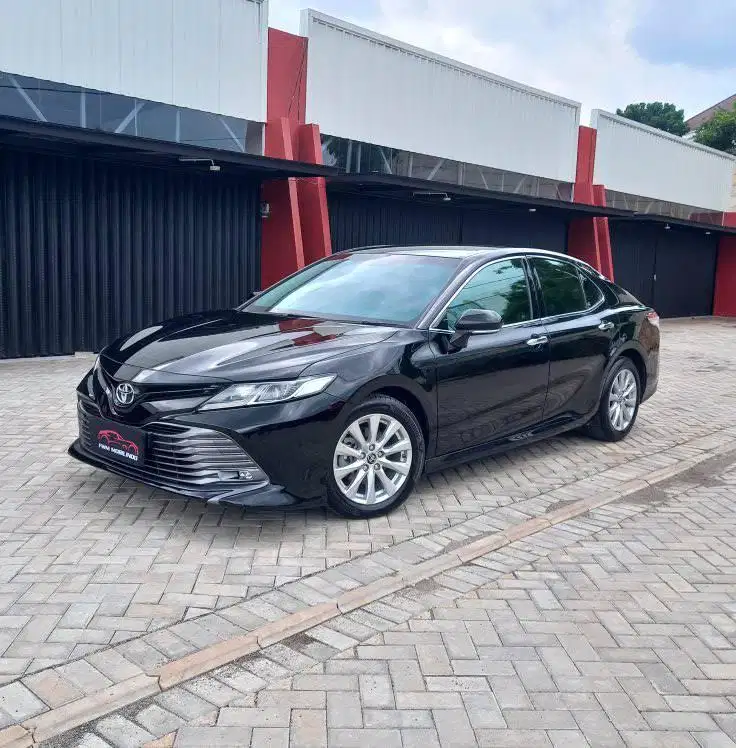toyota camry 2.5 G AT 2020 hitam, mulus