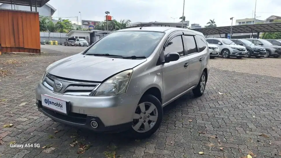 DP RENDAH Nissan Grand livina 1.5 SV Bensin-AT 2014 KVJS