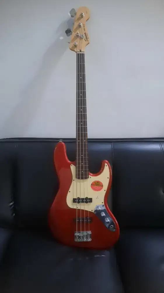 Squier Jazz Bass 4 senar