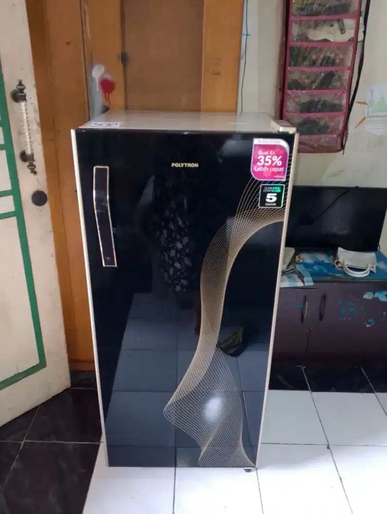 Kulkas Polytron nominus 1 pintu