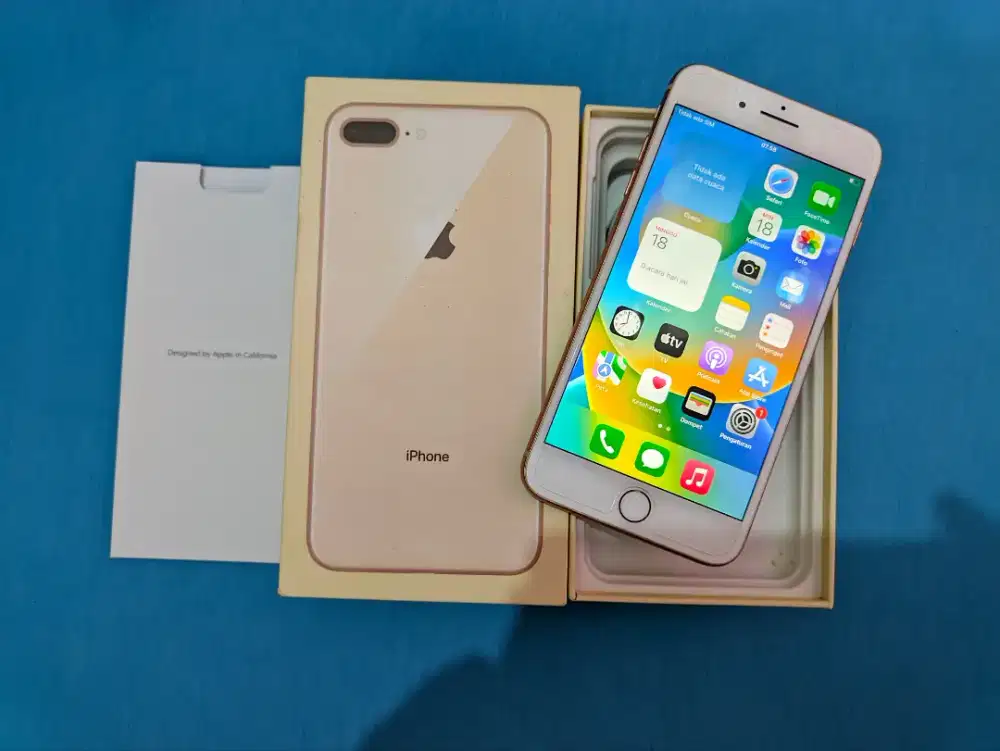 iPhone 8+ 64gb All operator