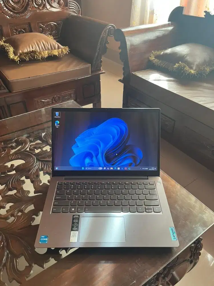 LENOVO IDEAPAD SLIM 3