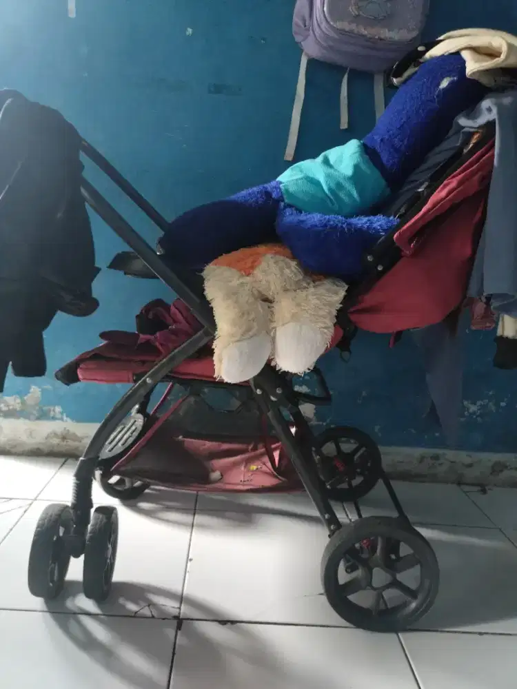 Stroller merk pliko masih sangat bagus