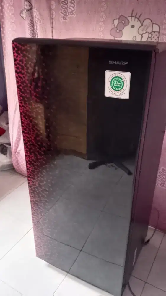 Dijual kulkas Sharp 1 pintu masih bagus