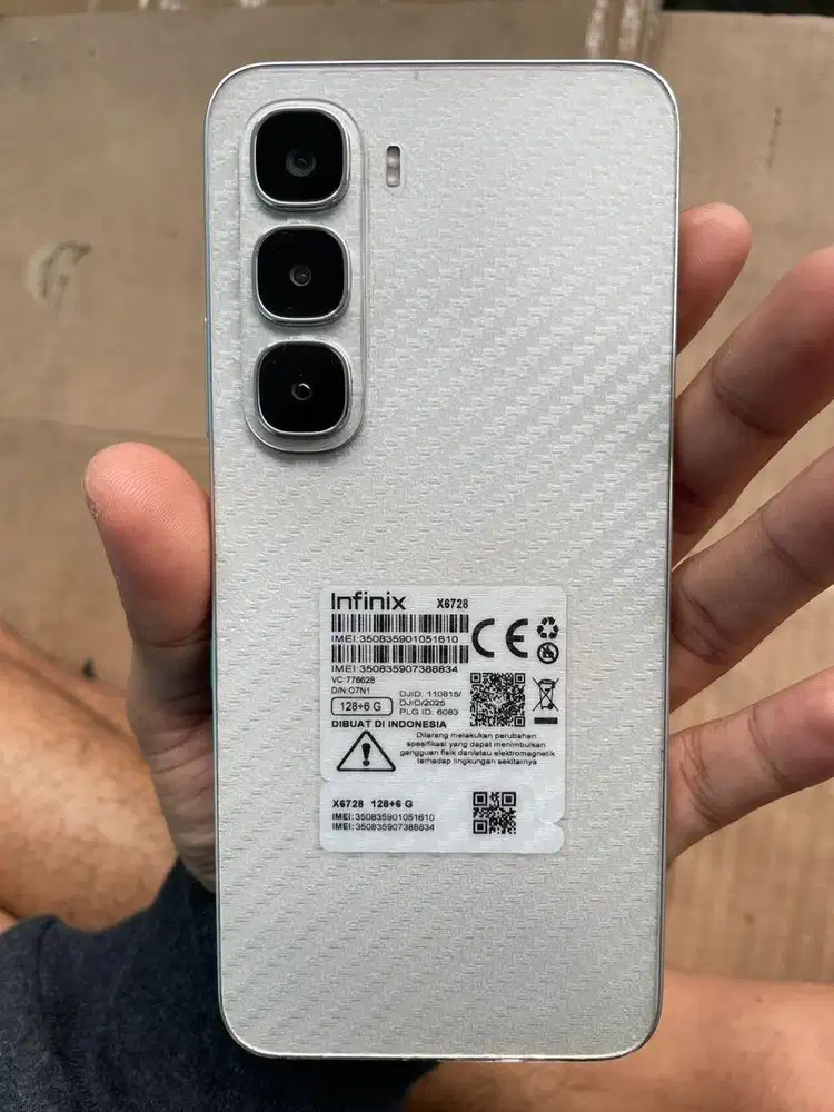For sale Infinix HOT 60i RAM 6/128 full set pemakaian baru 3 bulan
