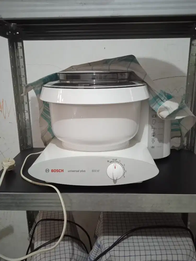 Mixer Bosch masih lengkap no minus