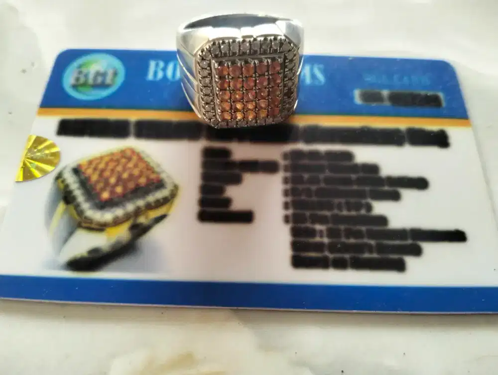 Berlian ring 18 microsetting