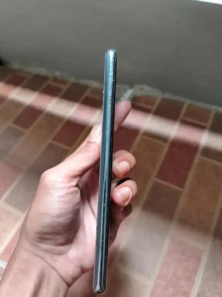 Oppo reno 105G 8+8/256GB