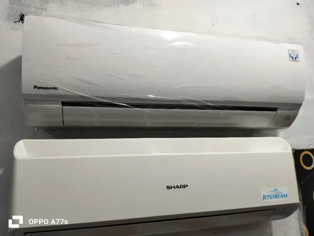 ready AC split 1/2 pk merek Sharp dan Panasonic