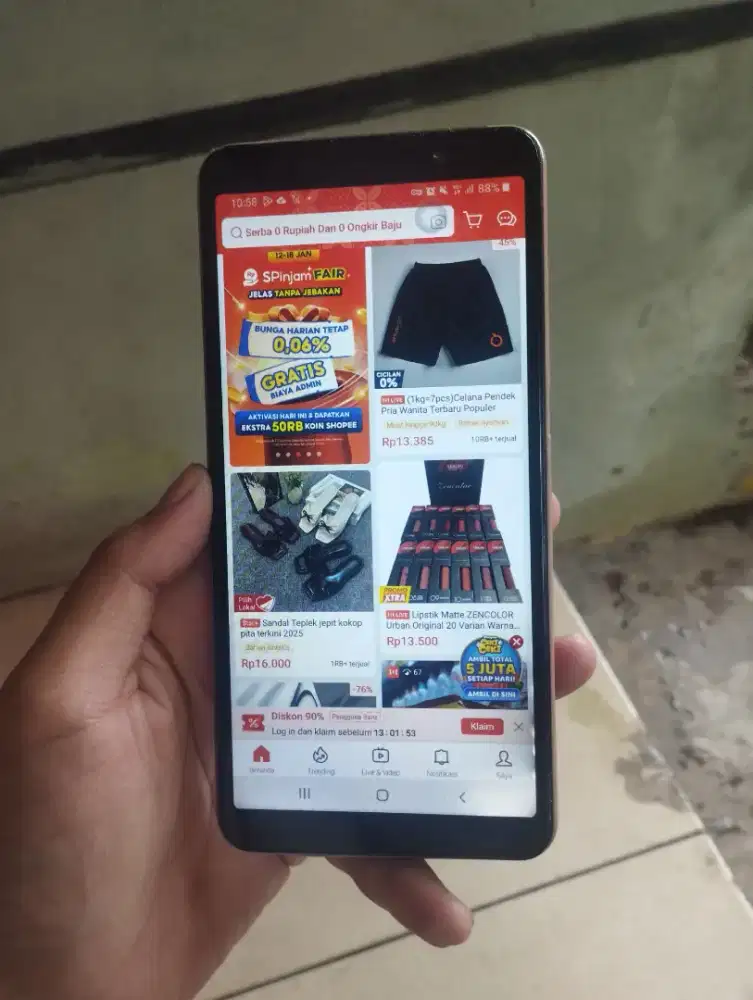 Samsung galaxy a7 2018 4/64gb nfc