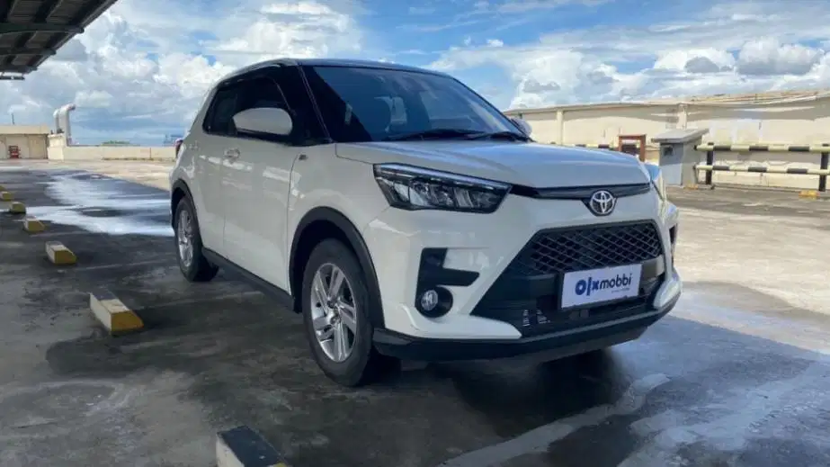 LOW DP Toyota Raize 1.2 G Bensin-MT 2022 7BW