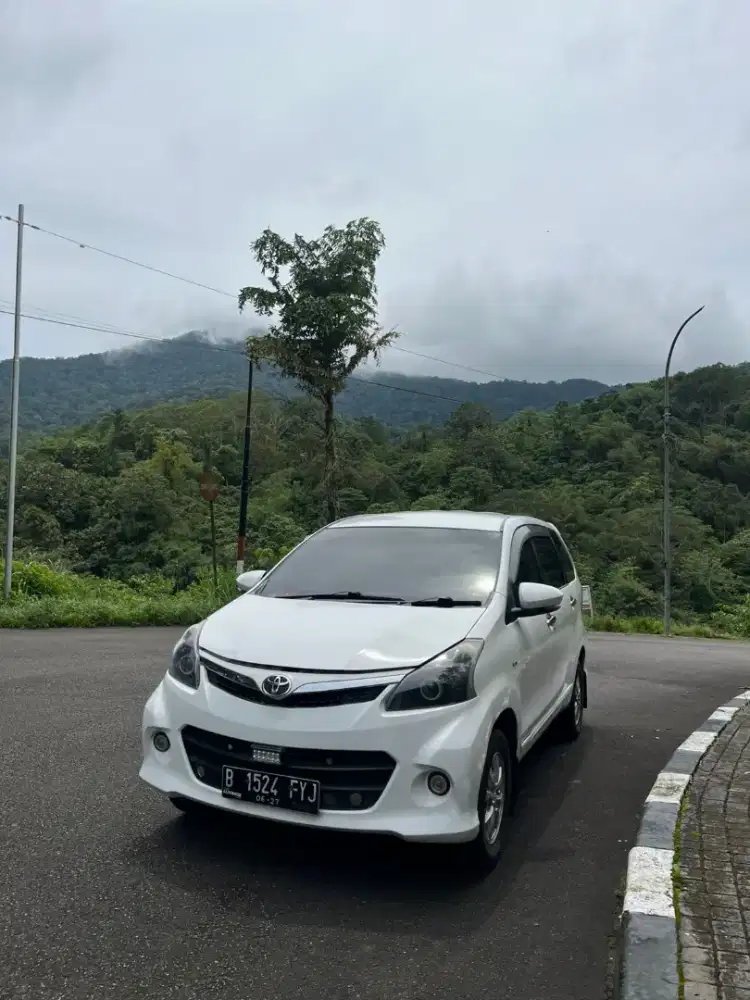 DIJUAL AVANZA G UP VELOZ 1.3 MT