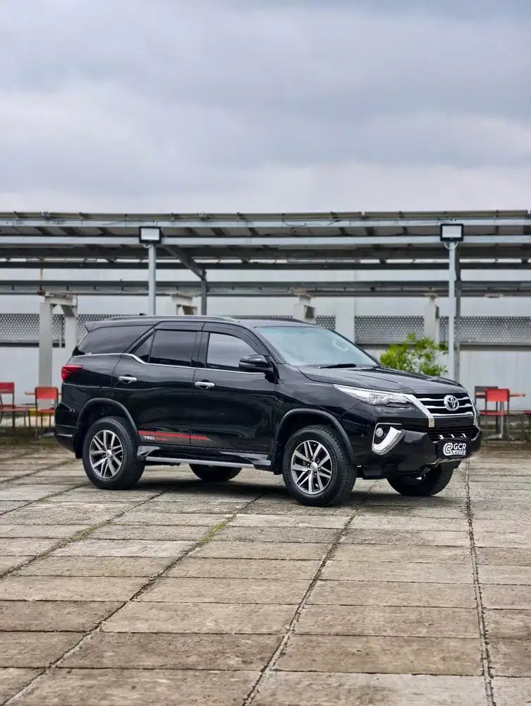 LOW KM 45RB! TOYOTA FORTUNER VRZ 2.4 4X2 AT 2019 / 2020