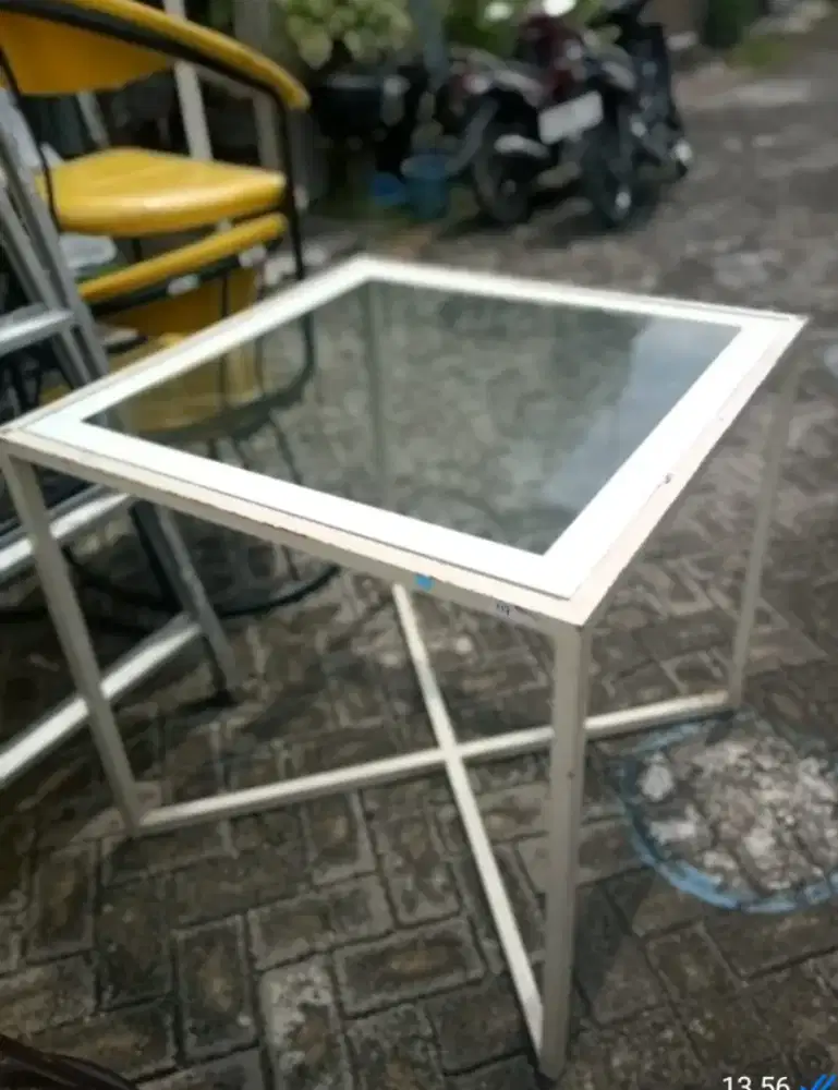 Meja caffe,meja minimalis