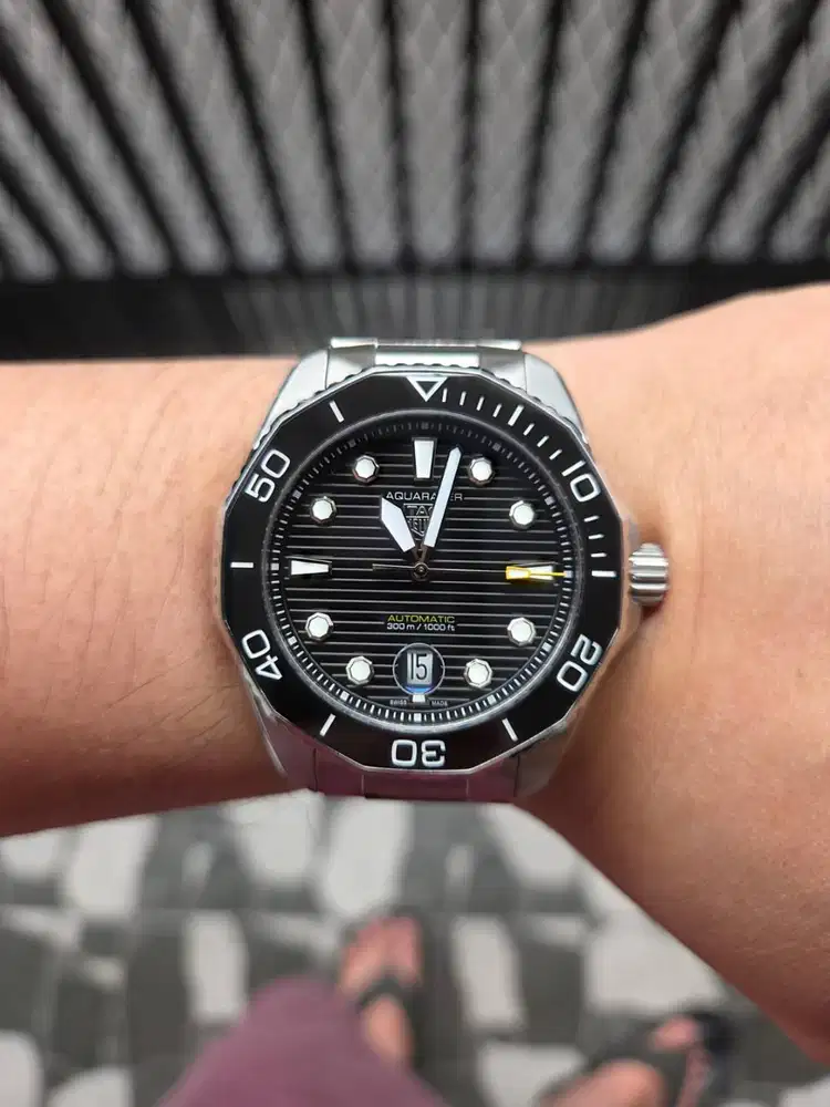 TAG Heuer Aquaracer Professional 300 Calibre 5 Black Dial automatic