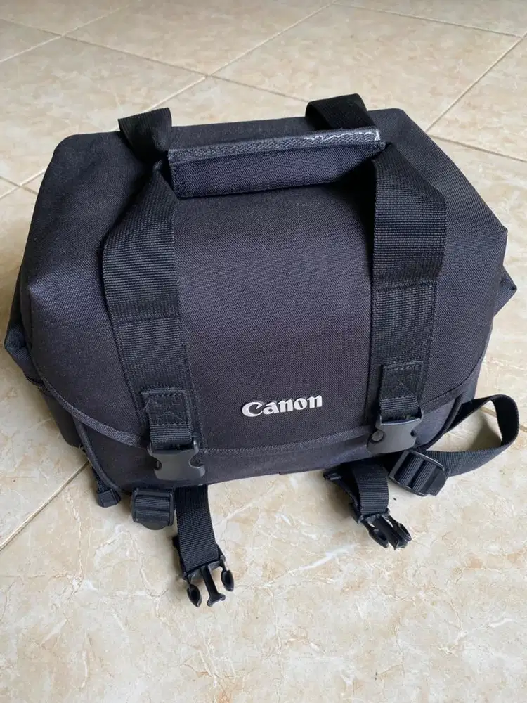 Tas kamera Merk CANON no minus