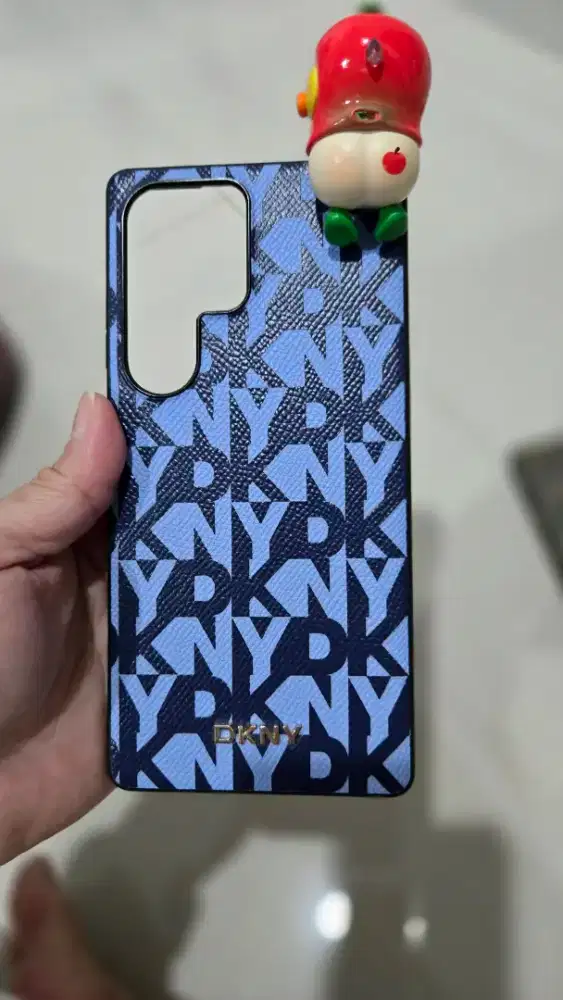 Preloved s25 ultra casing