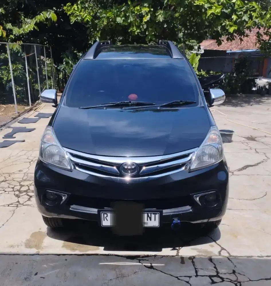 Mobil Avanza G 2013 MT