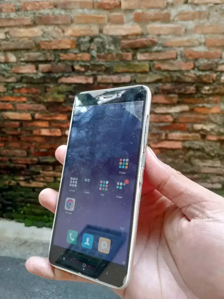 Xiaomi redmi 5a 2/16gb